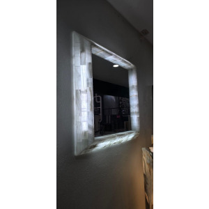 MERIDA SQUARE MIRROR