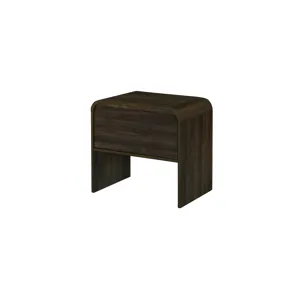 Mara 32cs 2 End Tables Walnut