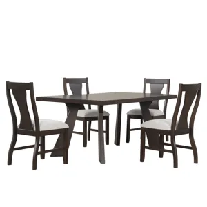Chestnut Ridge 72\" Dining Table And 4 Chairs