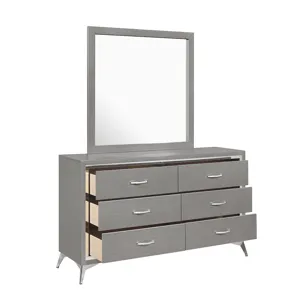 Huxley Dresser-Gray