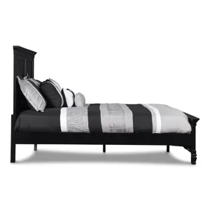 Tamarack 4/6 Full Headboard, Footboard & Slats- Black