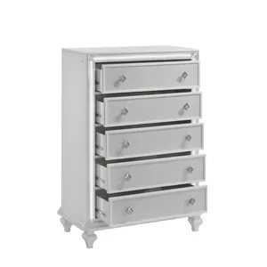 Stardust Chest-White
