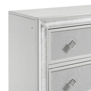 Stardust Chest-White
