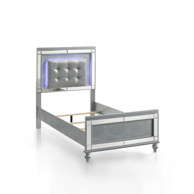 Valentino 3/3 T Headboard - Silver