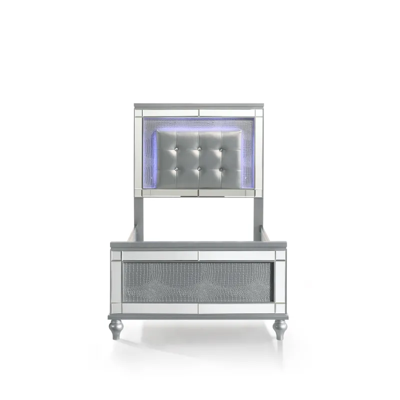 Valentino 3/3 T Headboard - Silver