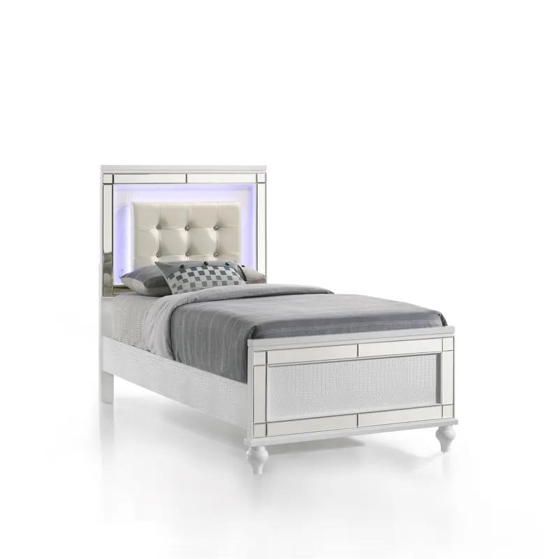 Valentino 3/3 T Headboard - White