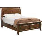 Wayside Inn Queen Sleigh Bed