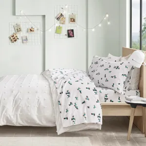 Intelligent Design Cozy Soft Cotton Flannel Printed Sheet Set