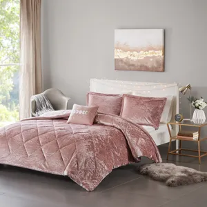 Intelligent Design Felicia Velvet Comforter Set with Throw Pillow