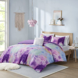 Intelligent Design Cassiopeia Watercolor Tie Dye Printed Duvet Cover Set with Throw Pillow