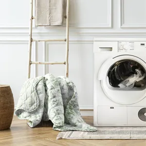 Madison Park Essentials Adele Quilt Set