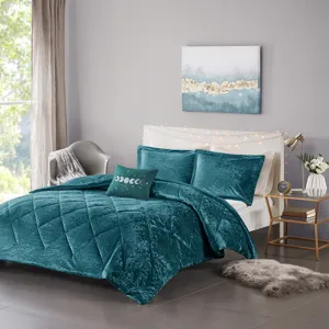 Felicia King/California King Velvet Comforter Set with Throw Pillow - Teal
