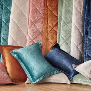 Felicia King/California King Velvet Comforter Set with Throw Pillow - Teal