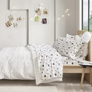Intelligent Design Cozy Soft Cotton Flannel Printed Sheet Set