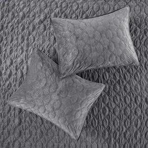 Madison Park Harper 3 Piece Velvet Quilt Set