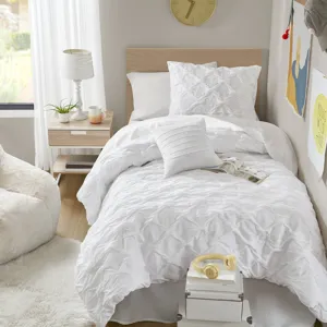 Comfort Spaces Bailey Diamond Pintuck Pleated Woven Comforter Set