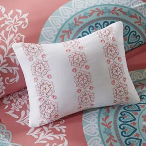 Intelligent Design Loretta Boho Comforter Set with Bed Sheets