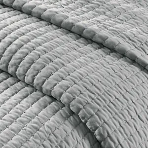 Madison Park Keaton Quilt Set