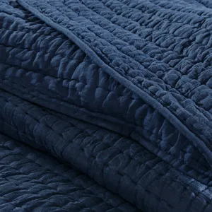 Madison Park Signature Serene 3 Piece Hand Quilted Cotton Quilt Set