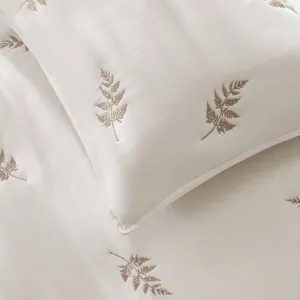 Harbor House Blue Willow Embroidered Botanical 100% Cotton Lightweight 3 Piece Quilt Set