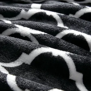 Ogee Oversized Throw - Black
