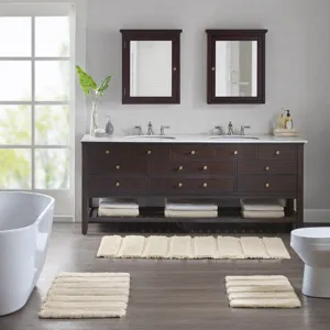 Madison Park Tufted Pearl Channel Rug