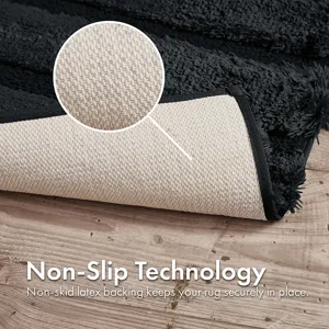 Madison Park Tufted Pearl Channel Rug