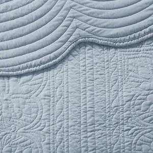 Madison Park Tuscany 3 Piece Reversible Scalloped Edge Quilt Set