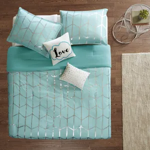 Intelligent Design Raina Metallic Printed Comforter Set