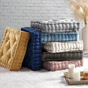 Intelligent Design Azza Poly Chenille Square Floor Pillow Cushion Compress Pack