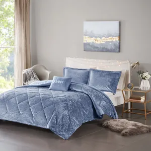 Intelligent Design Felicia Velvet Comforter Set with Throw Pillow