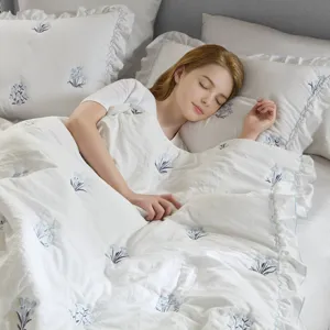 Intelligent Design Aglaia Quilt Set