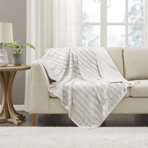 Madison Park Duke Long Fur Throw