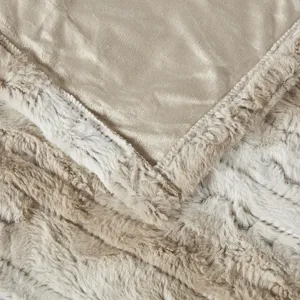 Beautyrest Zuri Oversized Faux Fur Heated Throw