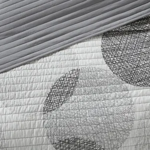 Madison Park Essentials Knowles Quilt Set with Cotton Bed Sheets