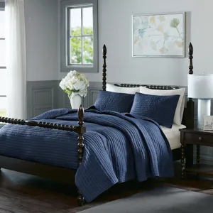 Madison Park Signature Serene 3 Piece Hand Quilted Cotton Quilt Set