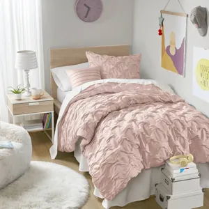 Comfort Spaces Bailey Diamond Pintuck Pleated Woven Comforter Set
