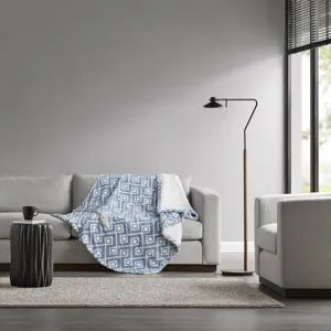 Amira Dream Soft Heated Throw - Blue Geo