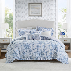 Adele Twin/Twin XL 4 Pieces Comforter Set with Decorative Pillows - Blue