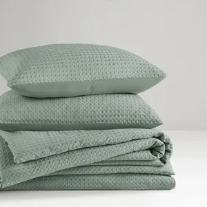 Comfort Spaces Mina Weave Comforter