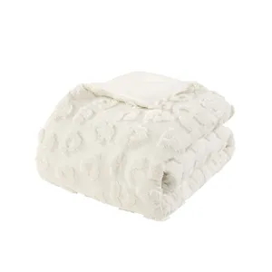 Intelligent Design Larissa Animal Chenille Comforter Set