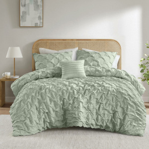 Comfort Spaces Bailey Diamond Pintuck Pleated Woven Comforter Set