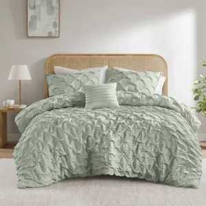 Comfort Spaces Bailey Diamond Pintuck Pleated Woven Comforter Set