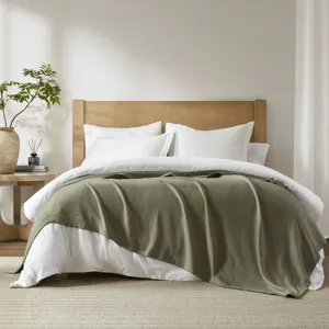 Madison Park Liquid Cotton Blanket