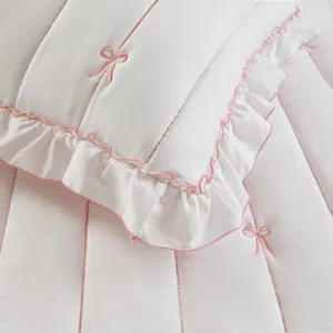 Intelligent Design Liv Quilt Set