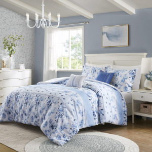 Intelligent Design Christa Floral Striped Comforter Set