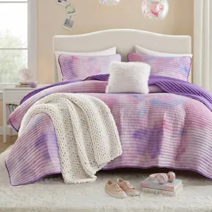 Intelligent Design Cassiopeia Watercolor Tie Dye Printed Quilt Set with Throw Pillow