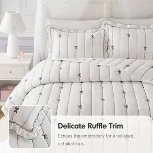 Intelligent Design Liv Quilt Set