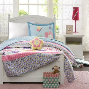 Mi Zone Kids Crazy Daisy Reversible Quilt Set with Throw Pillow