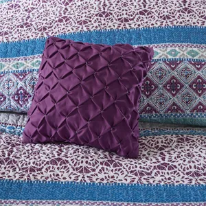 Intelligent Design Joni Reversible Quilt Set with Throw Pillows